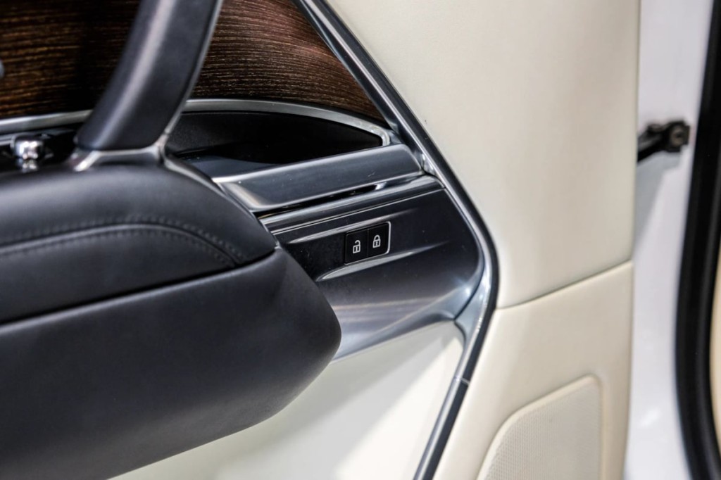 2023 Land Rover Range Rover Image 54