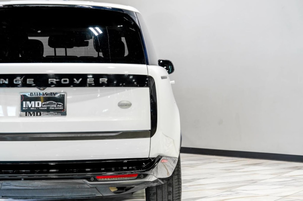 2023 Land Rover Range Rover Image 60