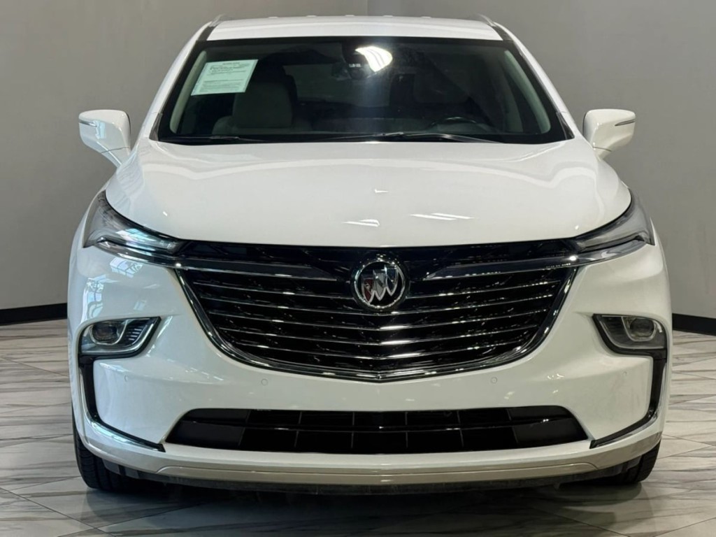2024 Buick Enclave Image 3