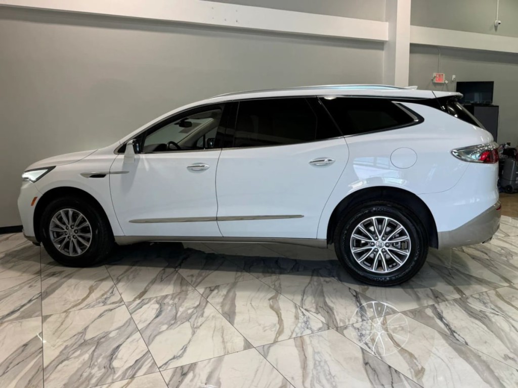 2024 Buick Enclave Image 9