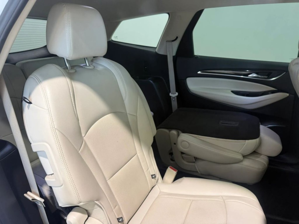 2024 Buick Enclave Image 29