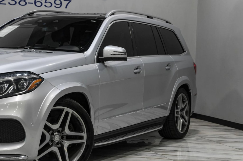 2017 Mercedes-Benz GLS-Class Image 8