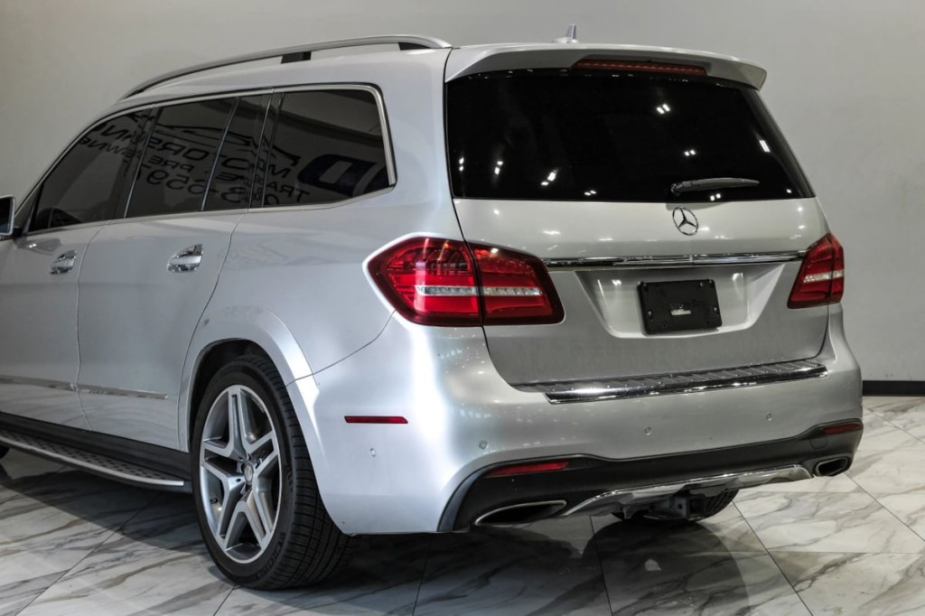 2017 Mercedes-Benz GLS-Class Image 16