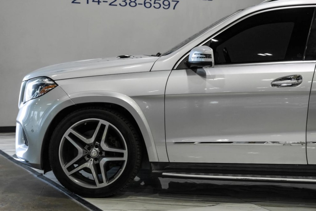 2017 Mercedes-Benz GLS-Class Image 18