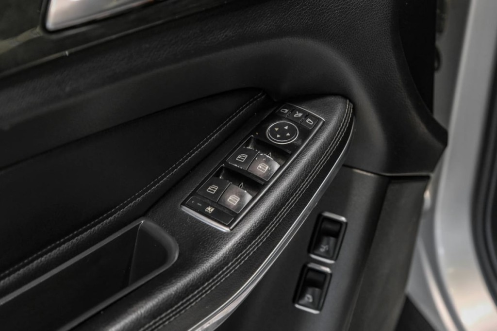 2017 Mercedes-Benz GLS-Class Image 45