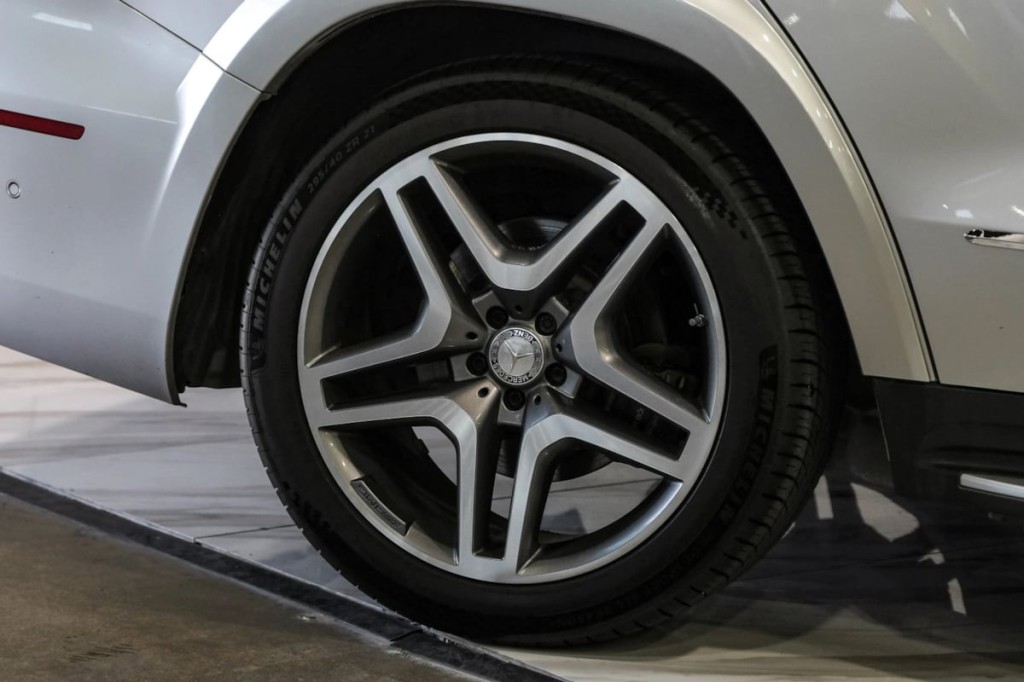 2017 Mercedes-Benz GLS-Class Image 56
