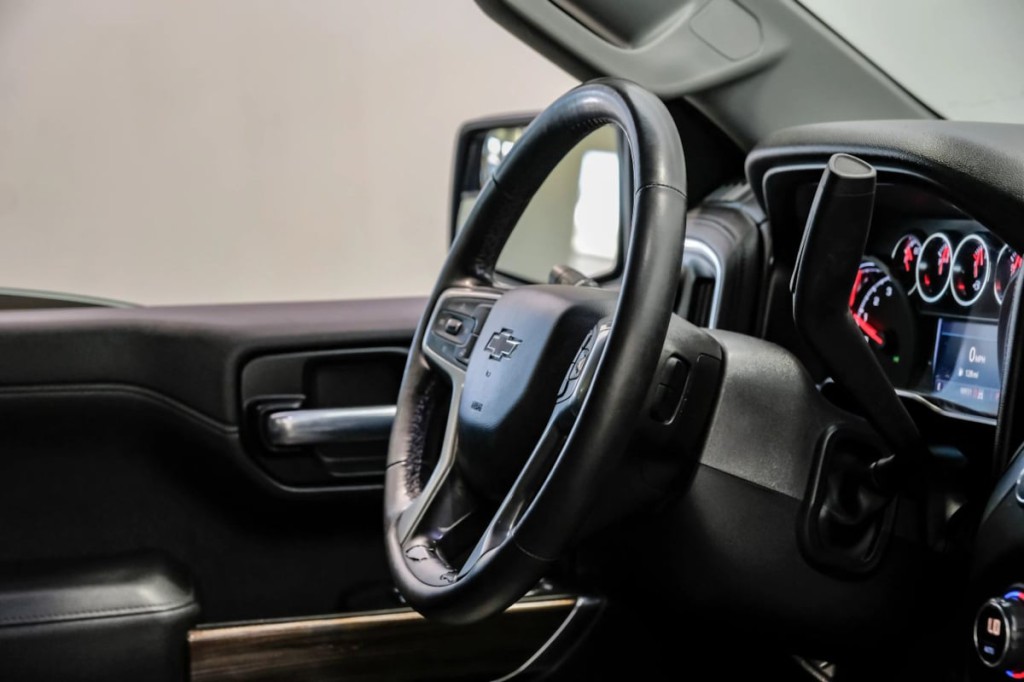 2021 Chevrolet Silverado 1500 Image 17