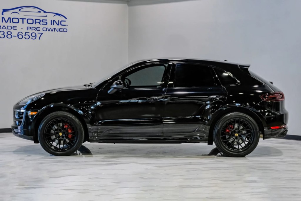 2017 Porsche Macan Image 13