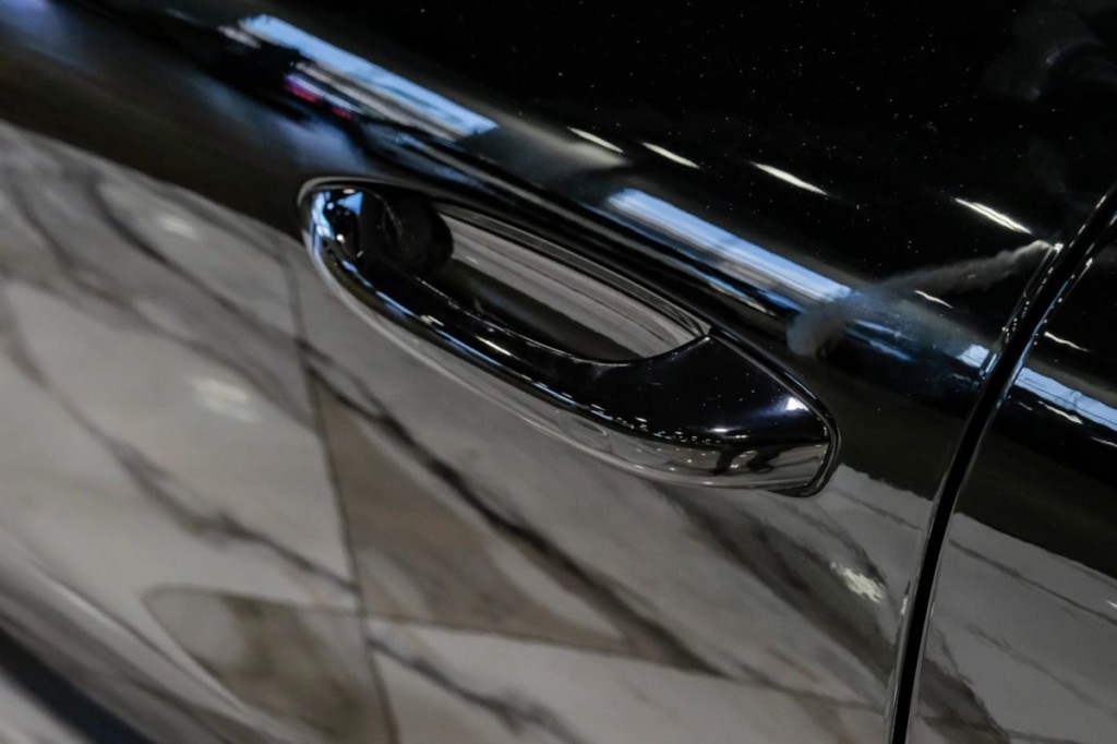 2017 Porsche Macan Image 41