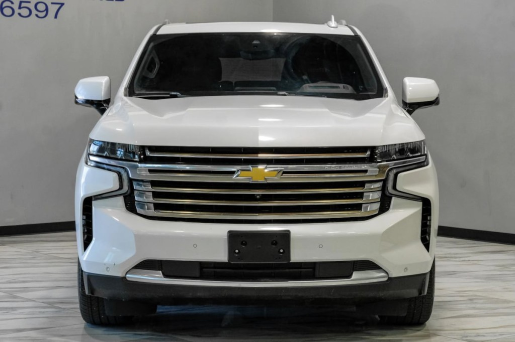 2024 Chevrolet Suburban Image 7
