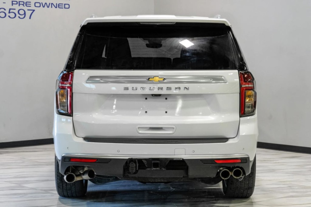 2024 Chevrolet Suburban Image 11