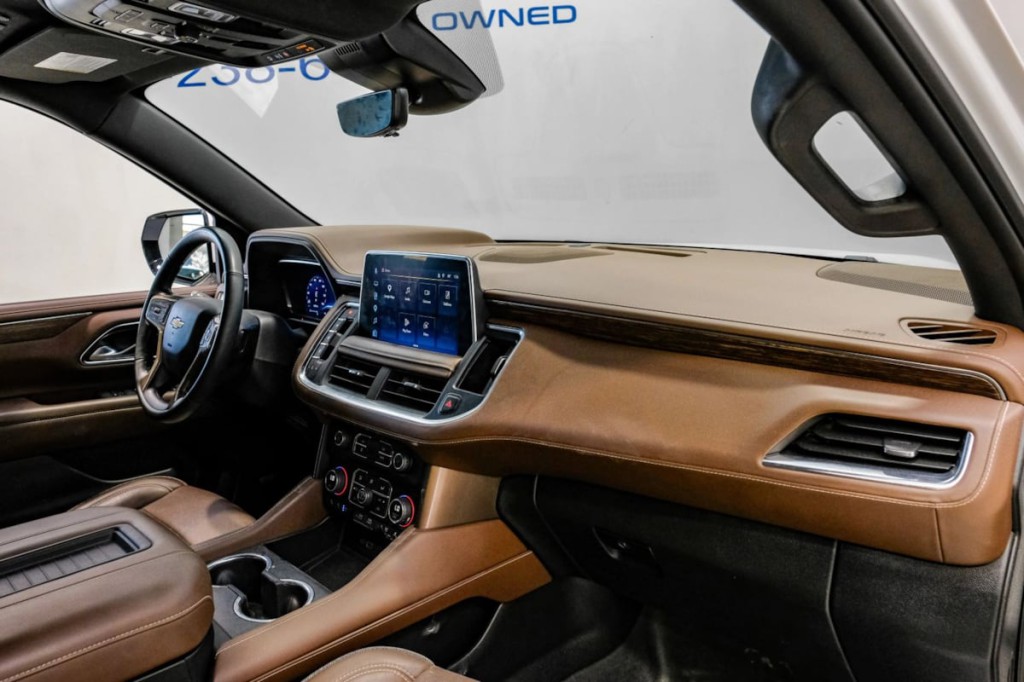 2024 Chevrolet Suburban Image 16