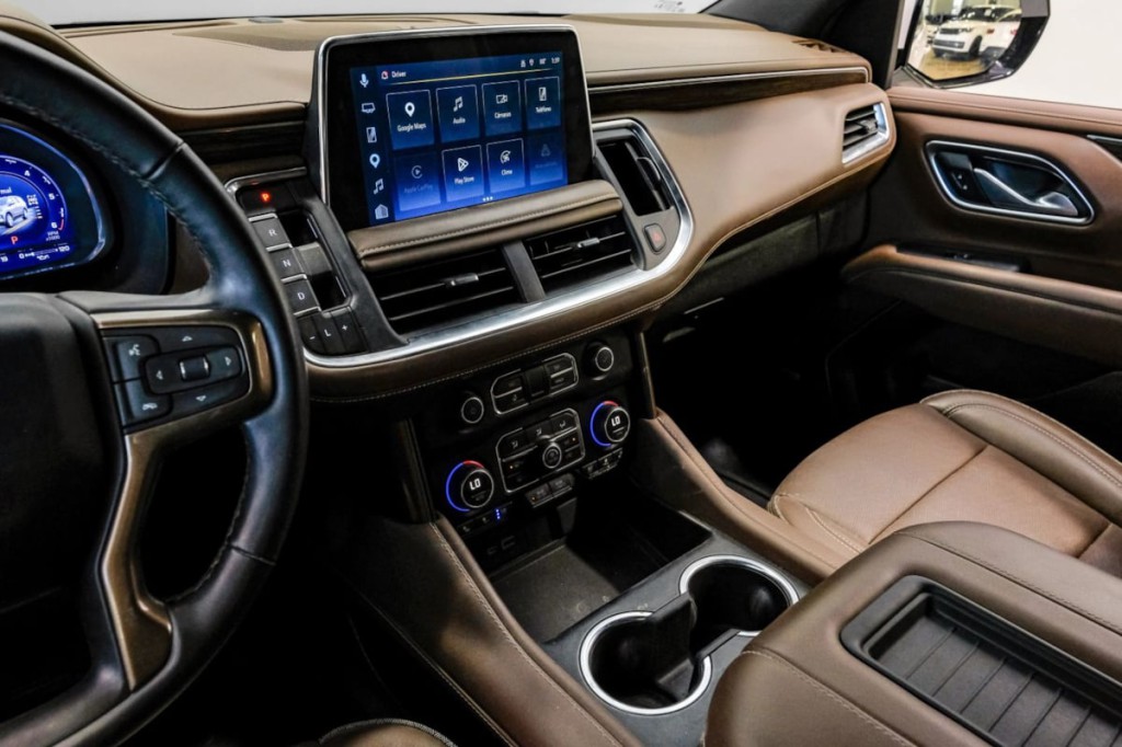 2024 Chevrolet Suburban Image 26