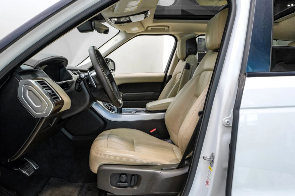 2018 Land Rover Range Rover Sport Image 6