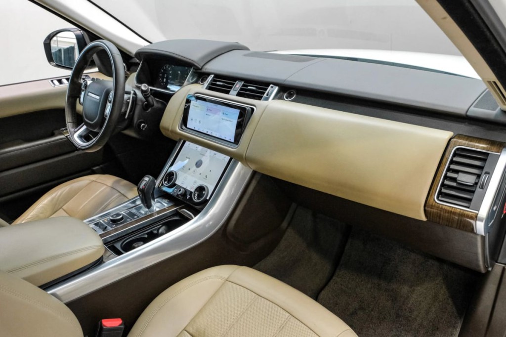 2018 Land Rover Range Rover Sport Image 21