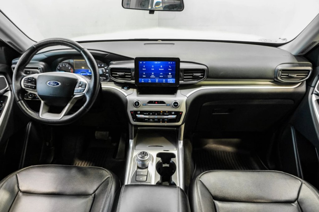 2020 Ford Explorer Image 20