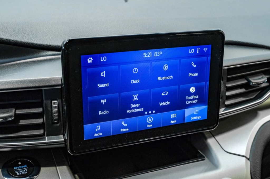 2020 Ford Explorer Image 34