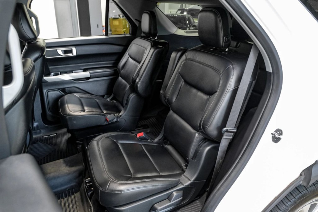 2020 Ford Explorer Image 42