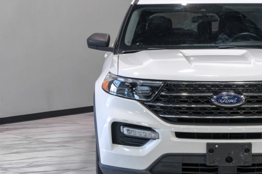 2020 Ford Explorer Image 53