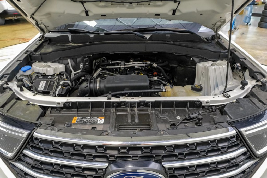 2020 Ford Explorer Image 56
