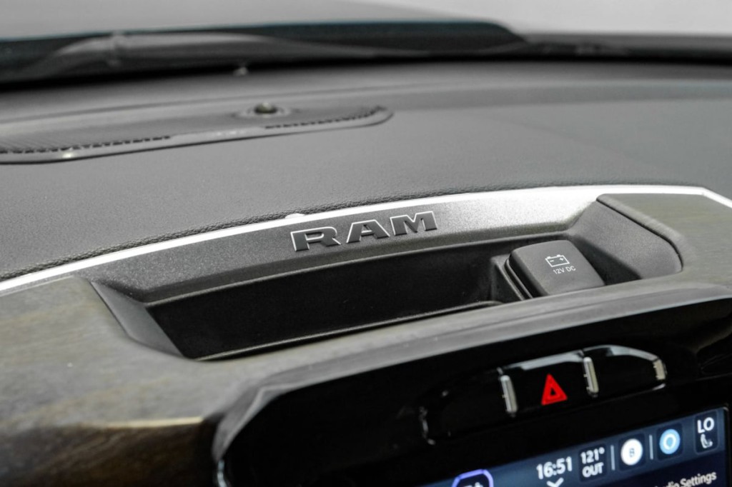 2022 RAM 1500 Image 30