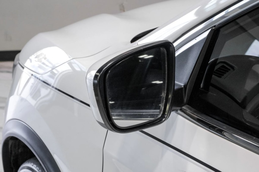 2018 Nissan Rogue Image 45