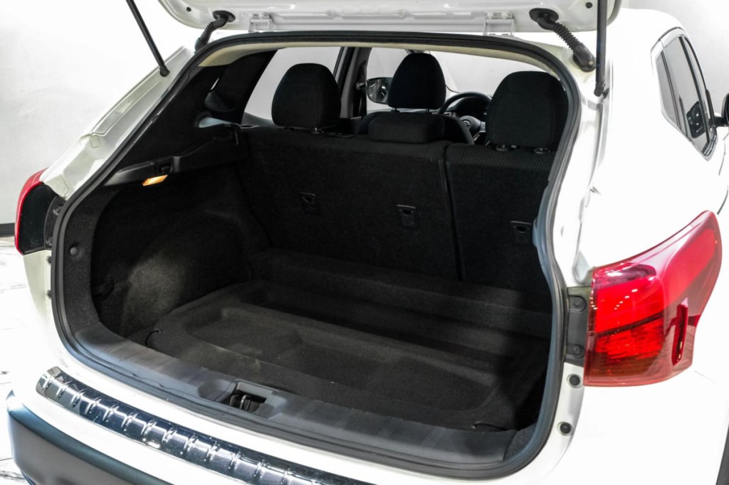 2018 Nissan Rogue Image 53