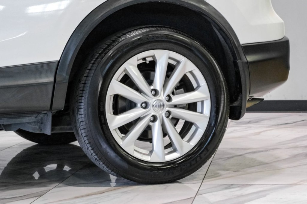 2018 Nissan Rogue Image 58