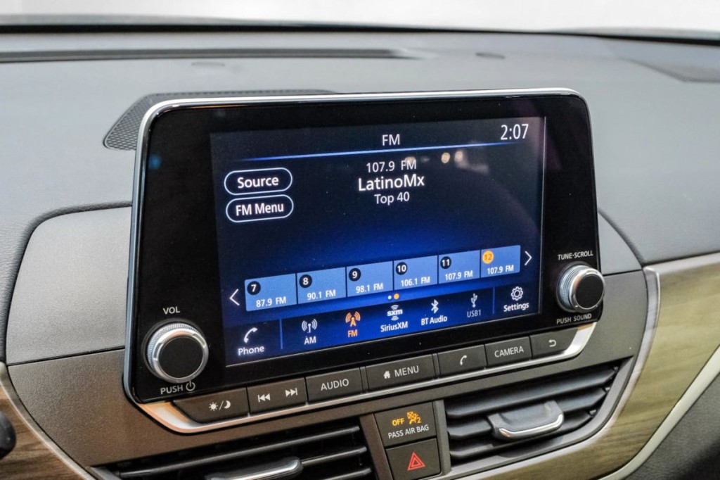 2023 Nissan Altima Image 35