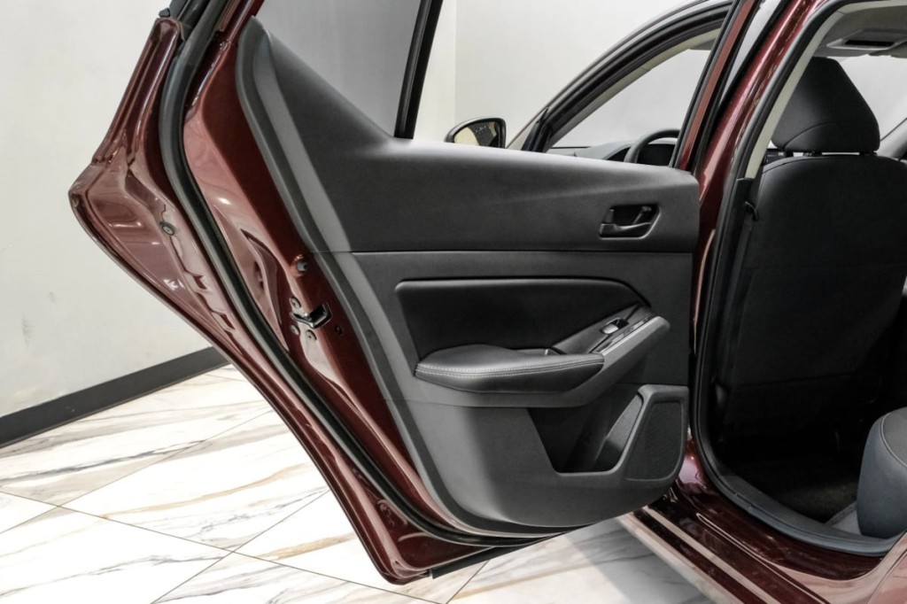 2023 Nissan Altima Image 51