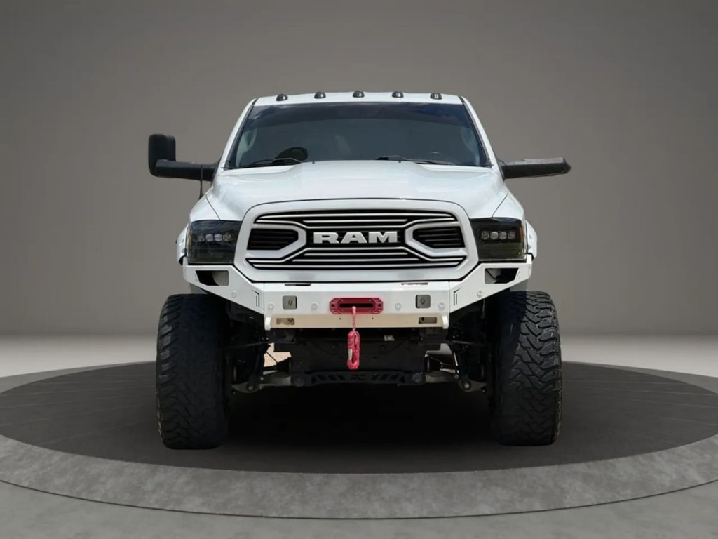 2018 RAM 1500 Image 2