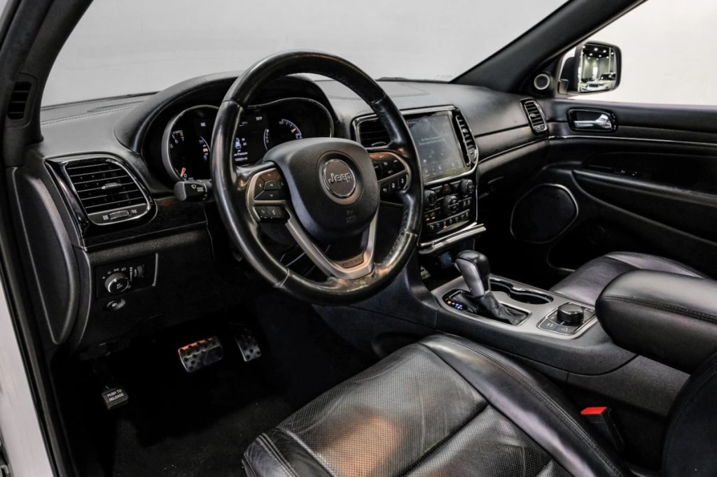 2020 Jeep Grand Cherokee Image 5