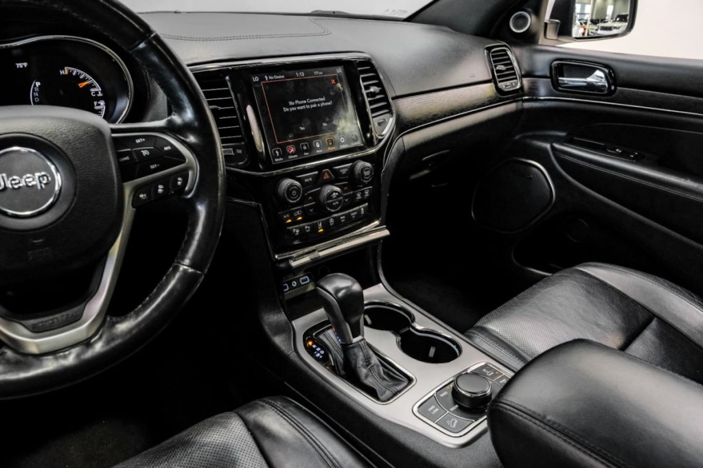 2020 Jeep Grand Cherokee Image 25