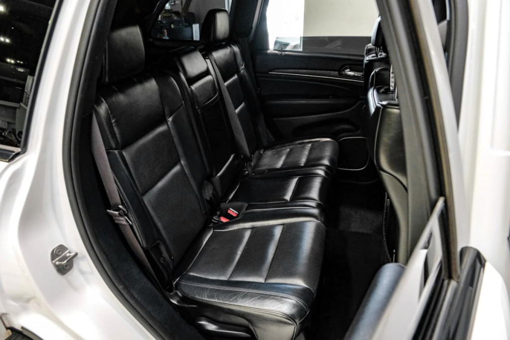 2020 Jeep Grand Cherokee Image 35