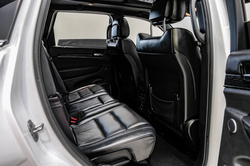 2020 Jeep Grand Cherokee Image 36