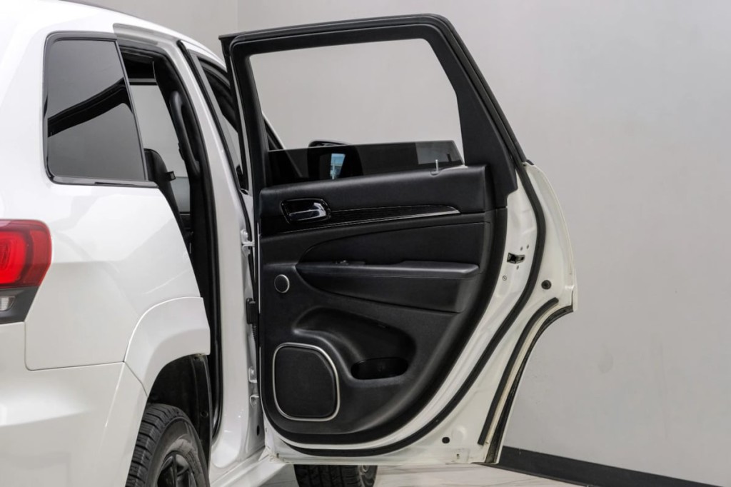 2020 Jeep Grand Cherokee Image 45