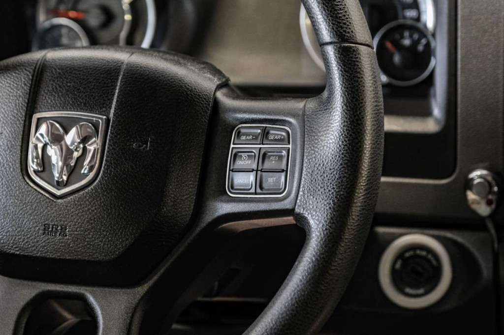 2015 RAM 1500 Image 23