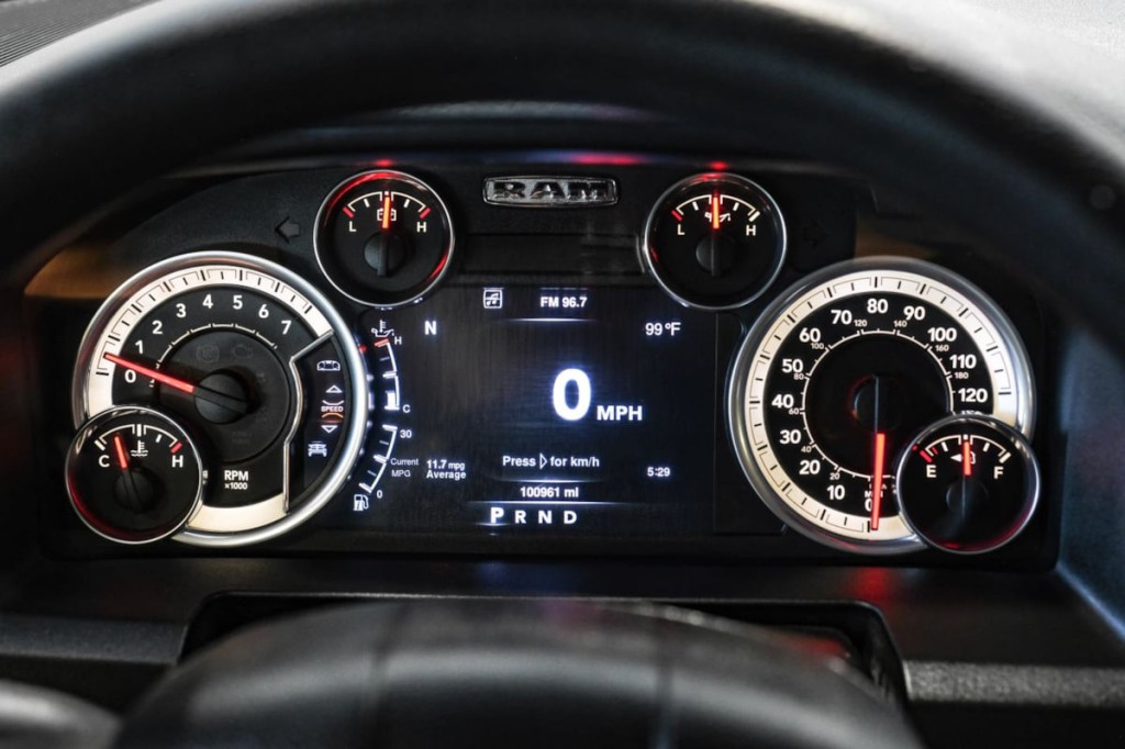 2015 RAM 1500 Image 24
