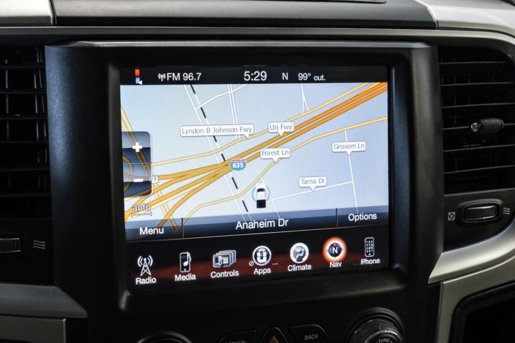 2015 RAM 1500 Image 26