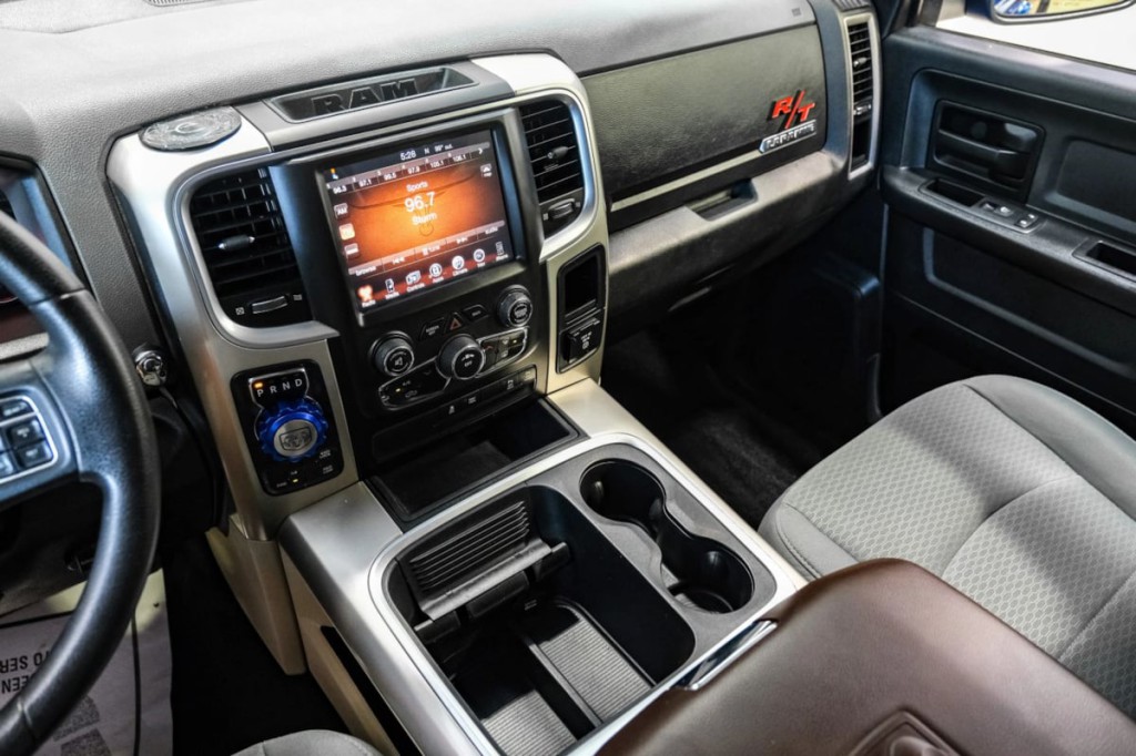 2015 RAM 1500 Image 29