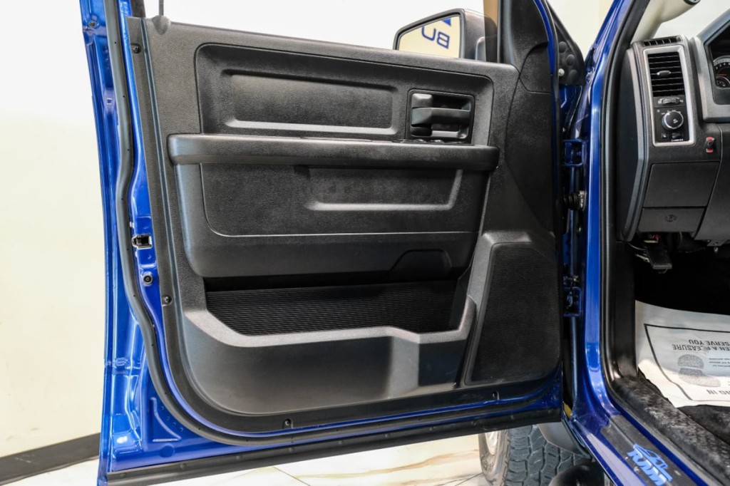 2015 RAM 1500 Image 55