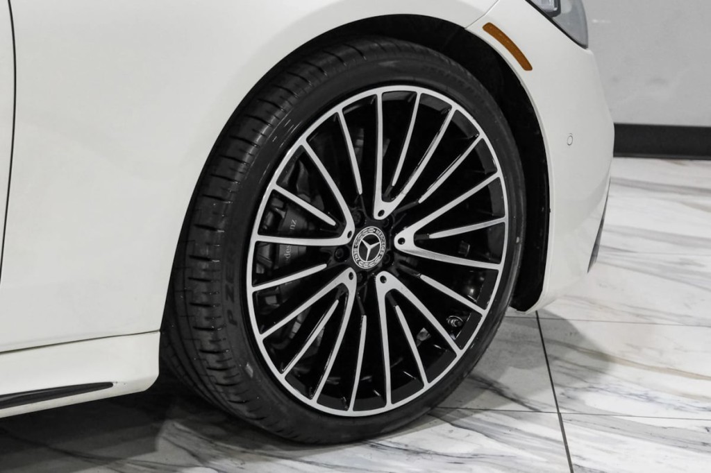 2022 Mercedes-Benz S-Class Image 48