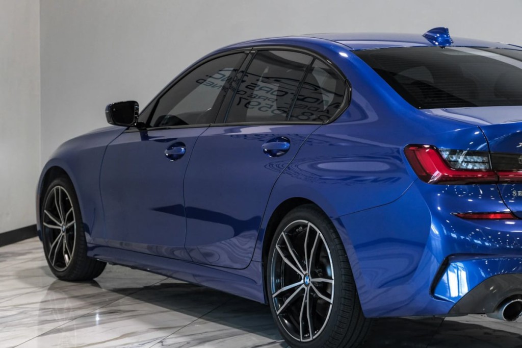 2020 BMW 3 Series Image 15