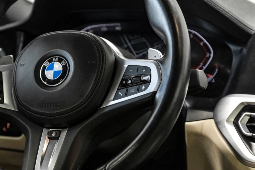2020 BMW 3 Series Image 23