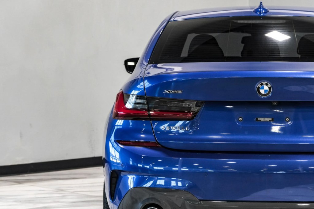 2020 BMW 3 Series Image 44