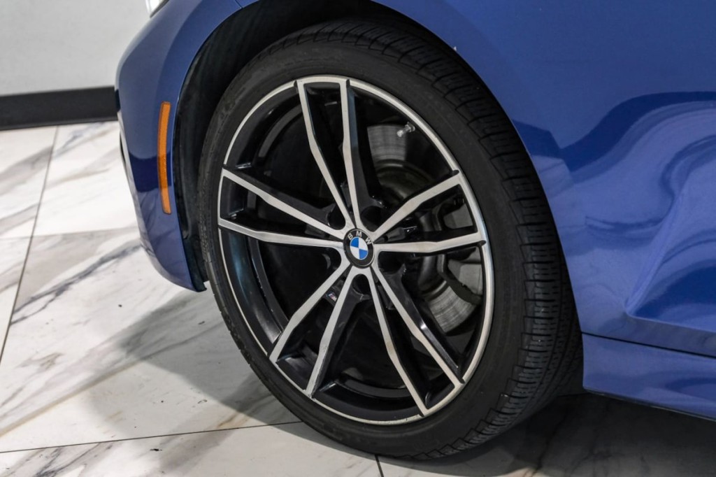 2020 BMW 3 Series Image 47