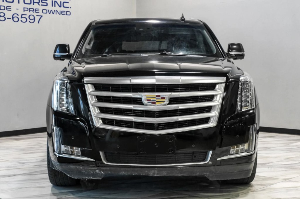 2020 Cadillac Escalade Image 10