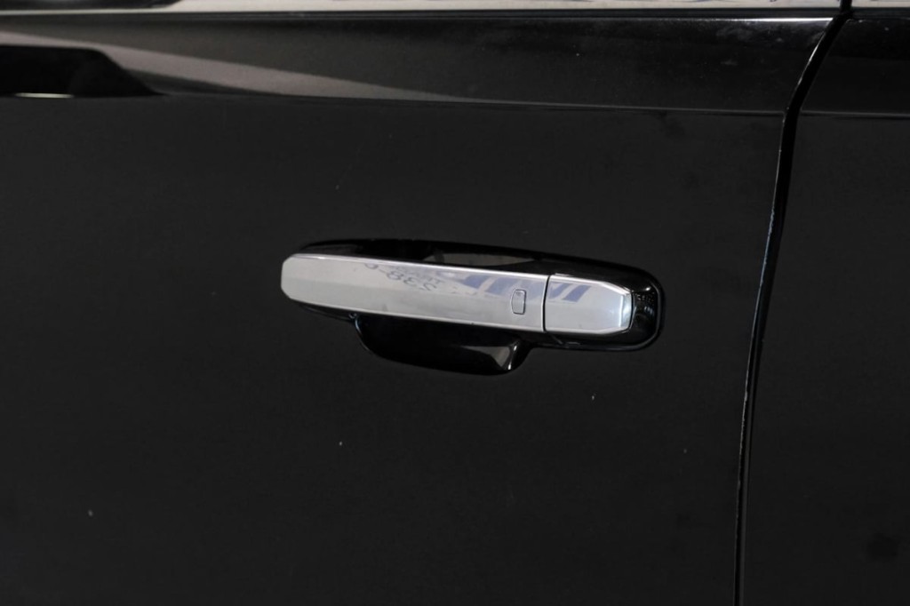 2020 Cadillac Escalade Image 36
