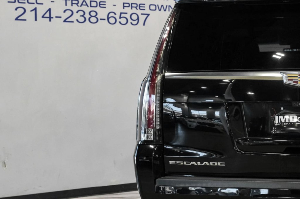 2020 Cadillac Escalade Image 43