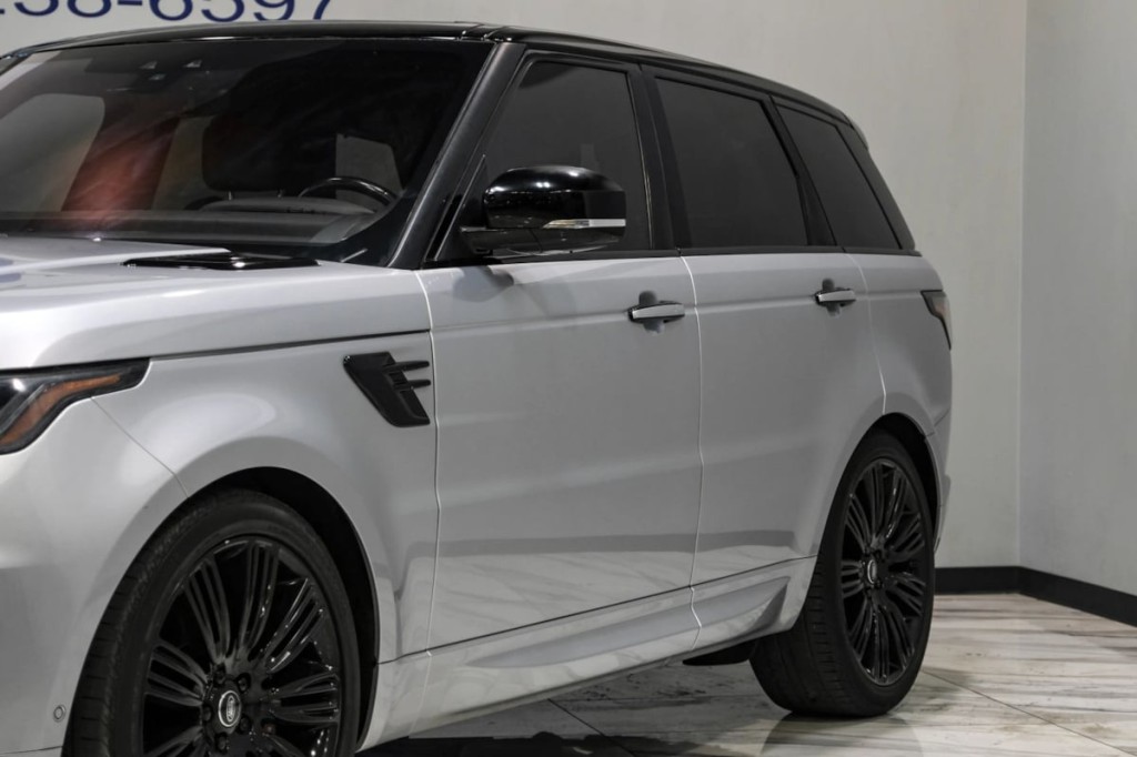 2019 Land Rover Range Rover Sport Image 9